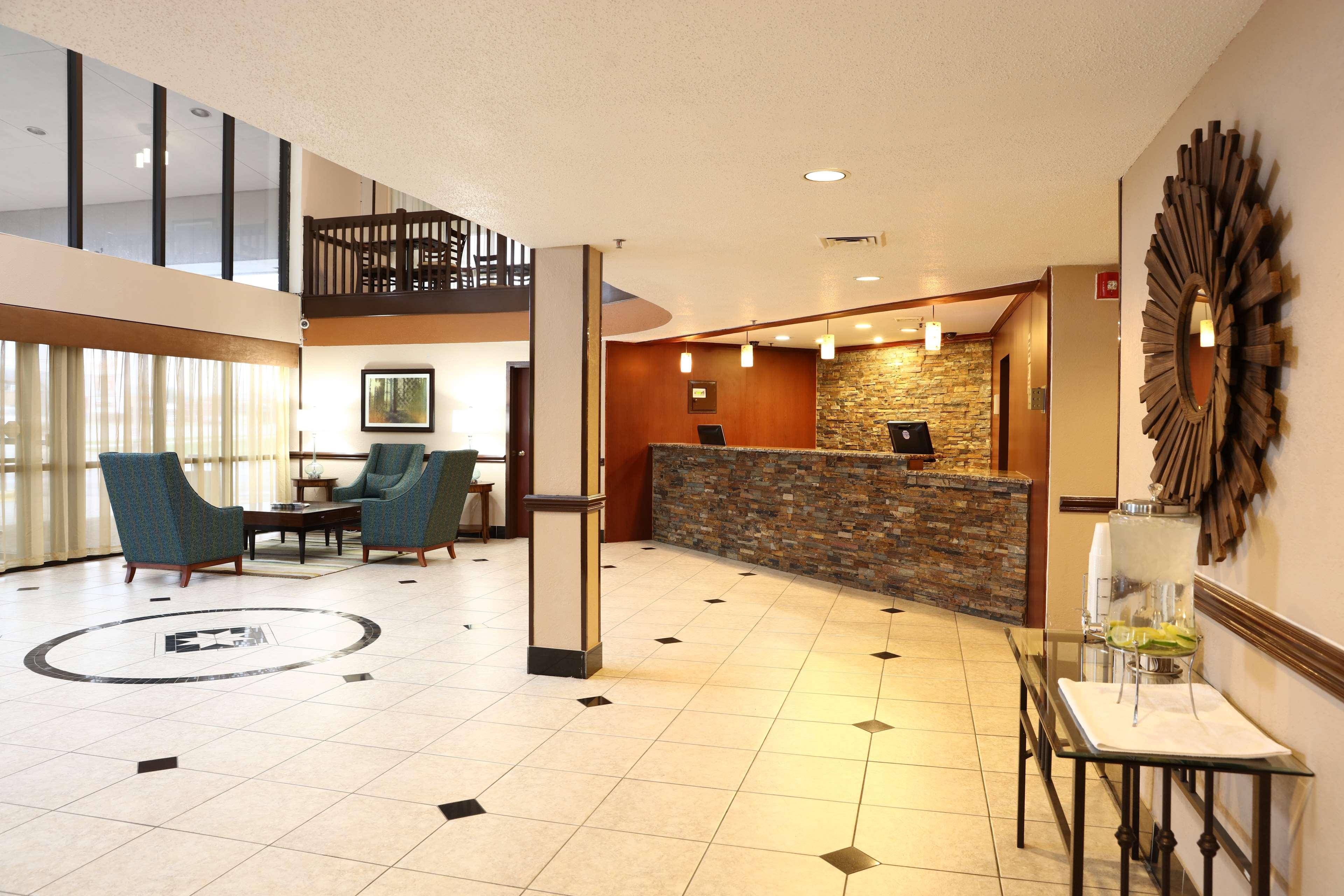 Americinn By Wyndham Grand Rapids Airport North Каскейд Экстерьер фото